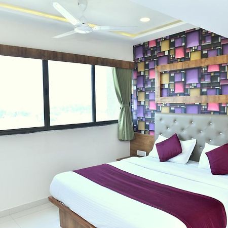 Hotel Royal King By Sky Stays Ahmedabad Exteriör bild