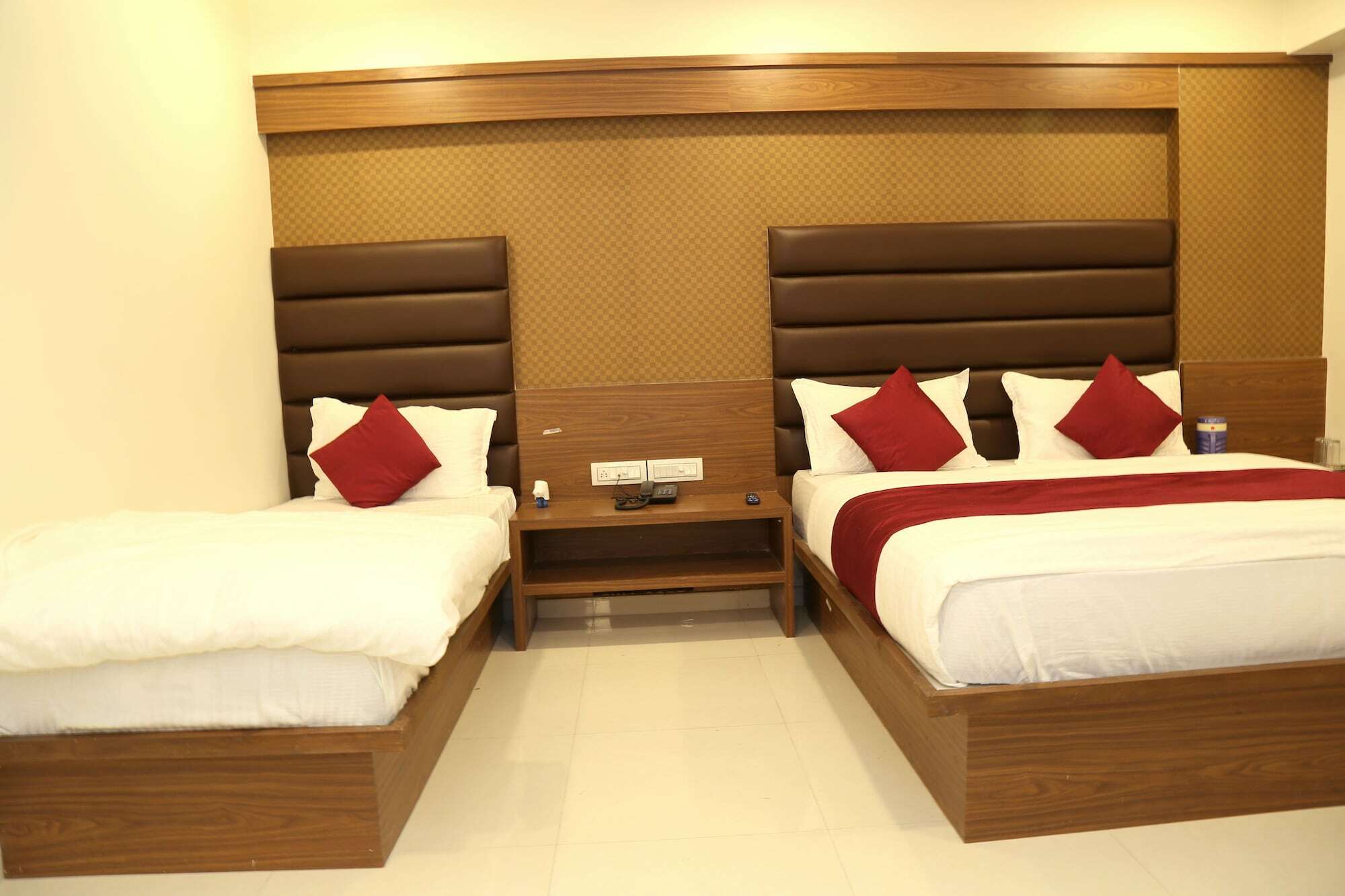 Hotel Royal King By Sky Stays Ahmedabad Exteriör bild